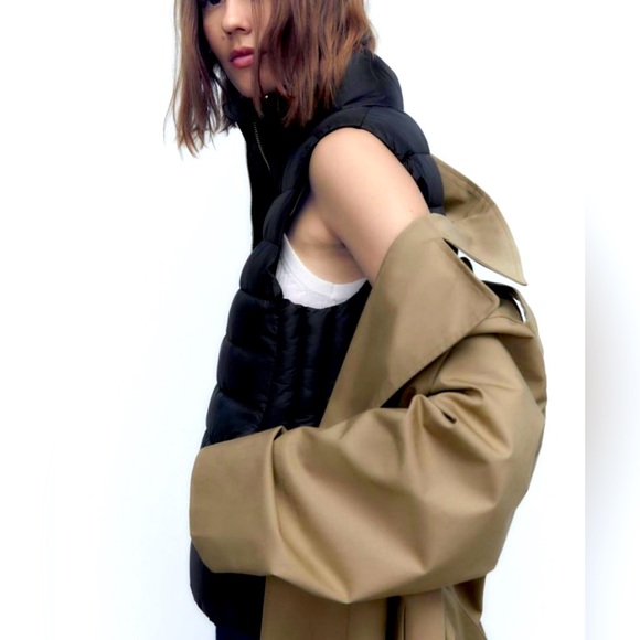 NEW Zara Lightweight Puffer Vest Black Size M - Picture 5 of 11